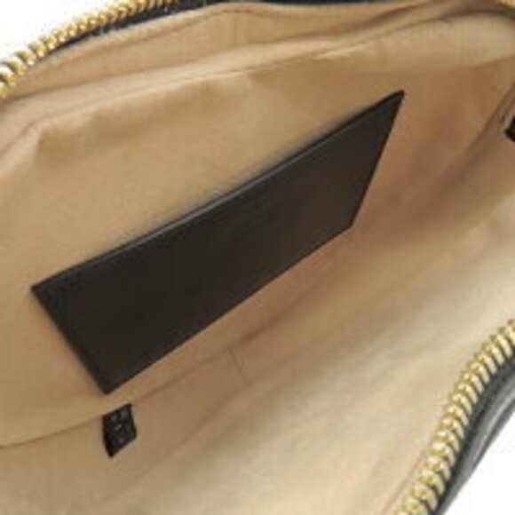 Gucci Interlocking GG Heart Shoulder Bag Black Leather - Picture 9 of 13